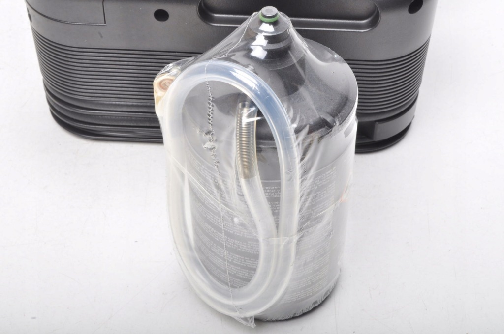 Aston martin db11 компрессор компрессор с Разборки