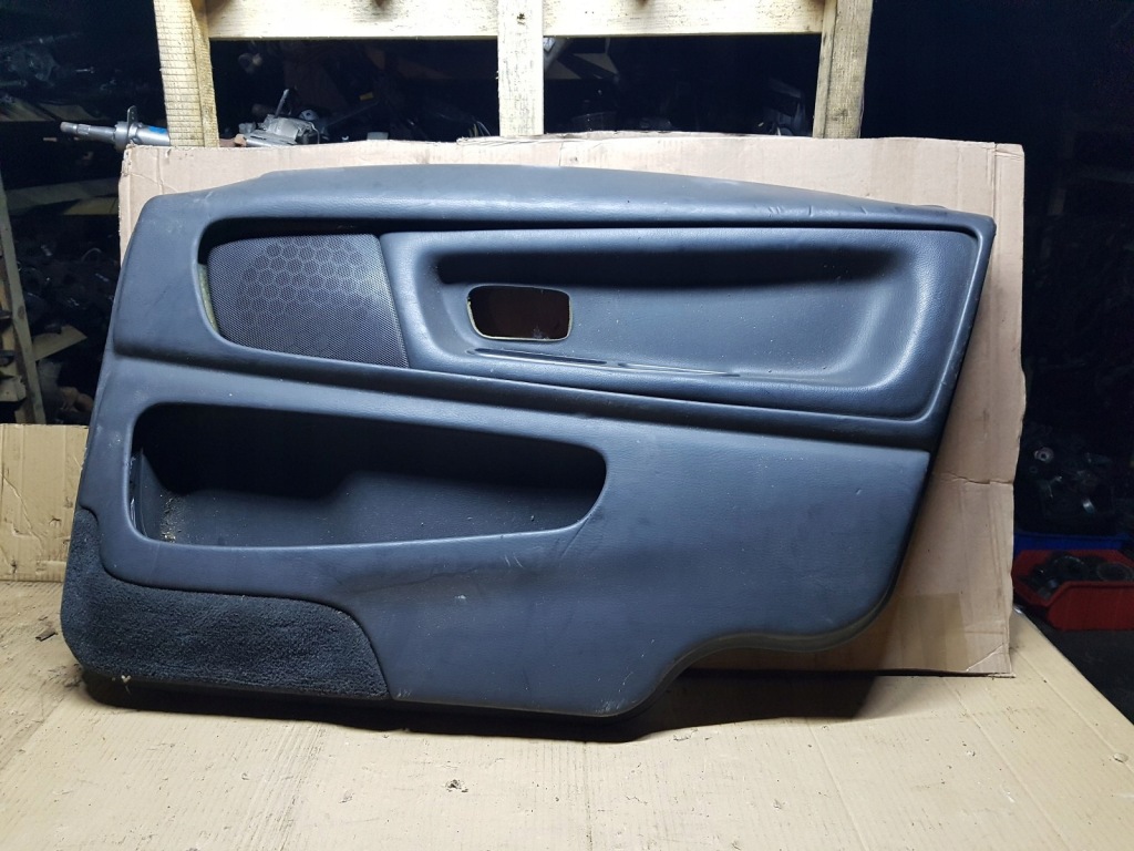 фото №1, Обшивка обивка дверь перед правая volvo v70