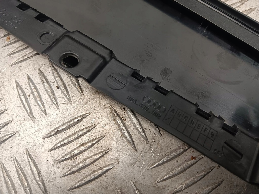 фото №5, Audi q5 sq5 80a839902 ущільнювачі вікон