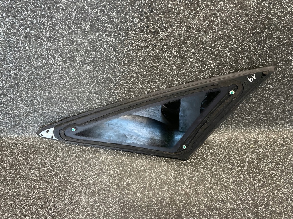 Скло кузовна ліва задня 4k5845297 audi a6 c8 в Україні