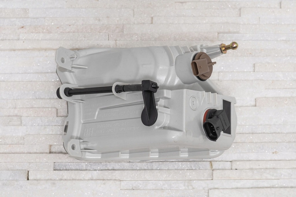 фото №12, Ford escape mk3 iii 2016-19 лампа противотуманная передняя правая gv4413b220