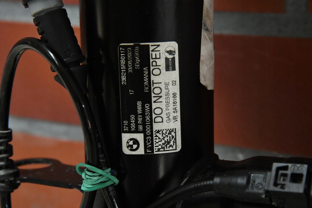 фото №7, Поворотный кулак правая перед передняя приводной вал правая амортизатор bmw 5 g60 g61 7596km