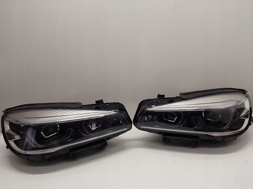 фото №1, Лампы передние bmw f45 full led адаптивный led 8738646 8738645