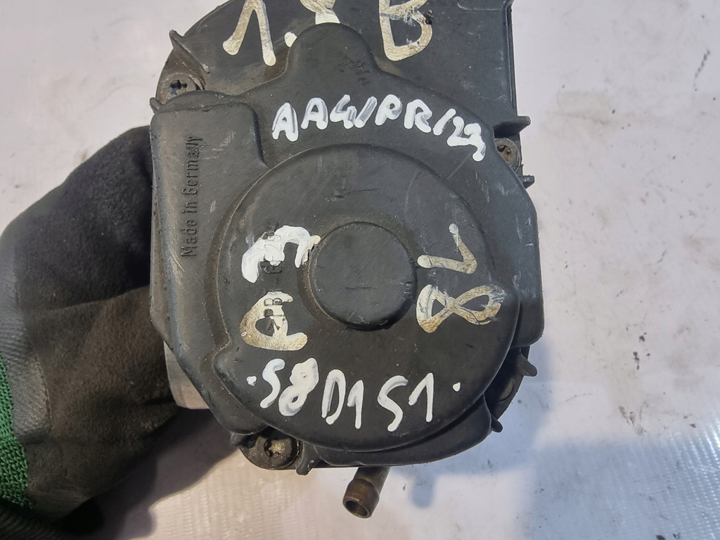 фото №8, Дроссельная заслонка оригинальный номер 06a133064j audi a3 8l 1.8b