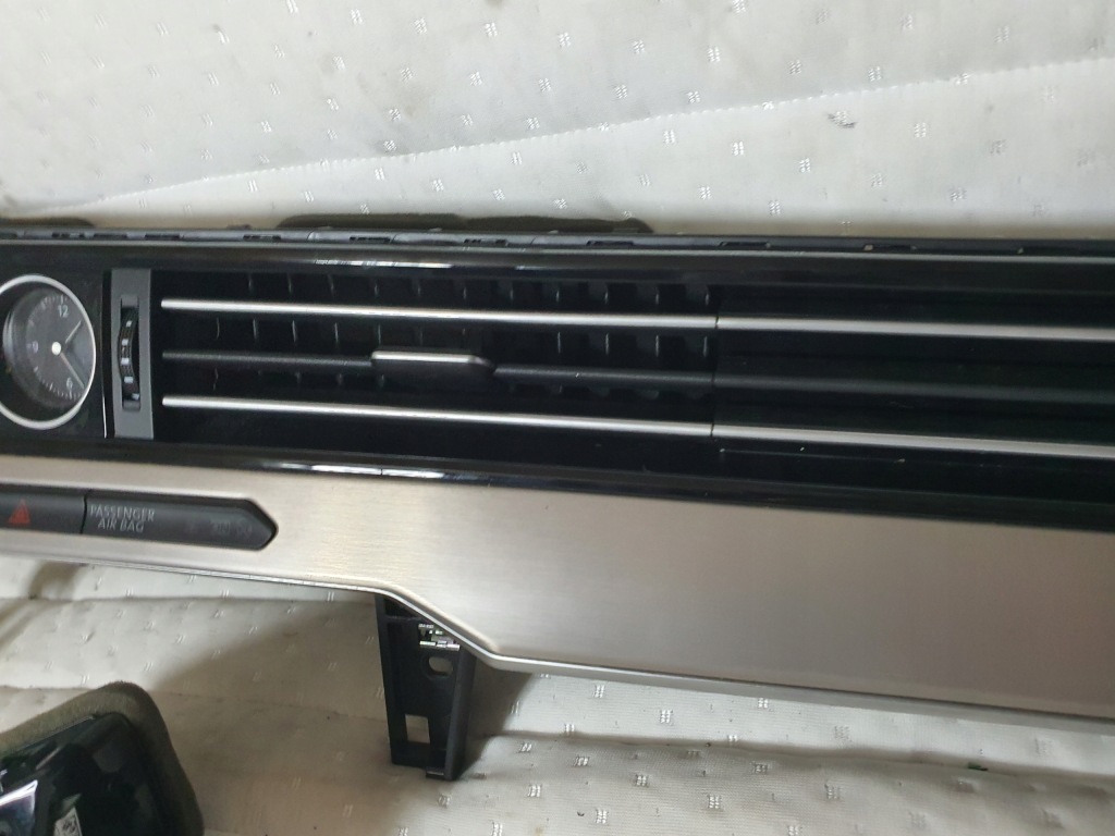 фото №6, Решётка обдув часы dekor молдинг vw passat b8