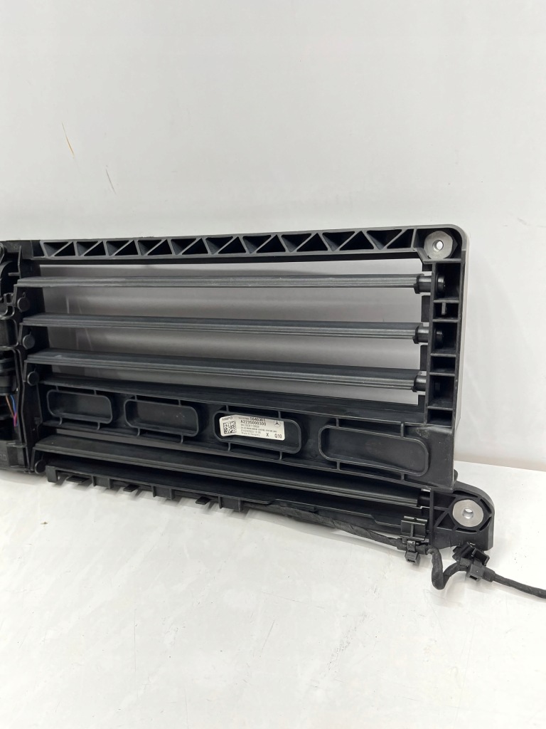 Mercedes s-klasa 223 повітропровід повітря жалюзі Київ