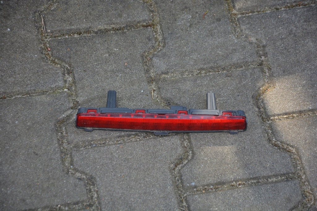 фото №1, Третій світло стоп mazda 6 gj sedan