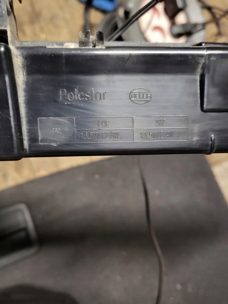 фото №7, Polestar 2 лампа середня задня накладка стоп led