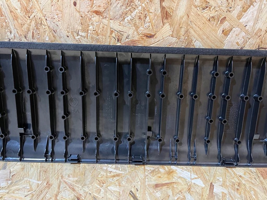 фото №7, Защита крышки багажника замка bmw x5 g05 x7 g07 7438172 7438950 23r оригинал