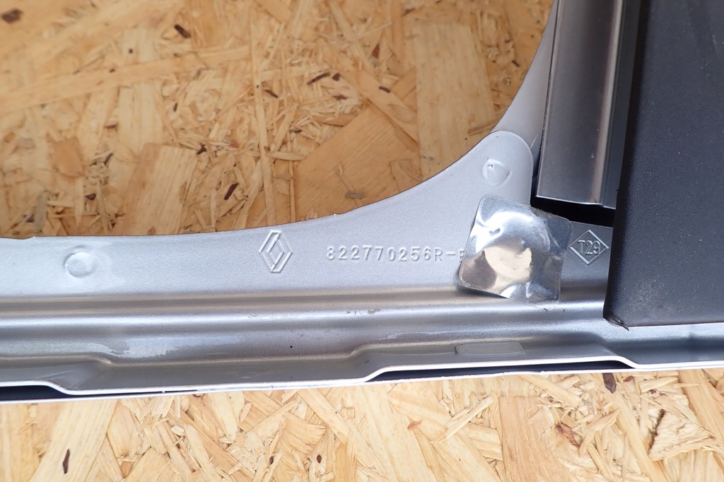 фото №8, Renault clio iv дверь левый задняя задние