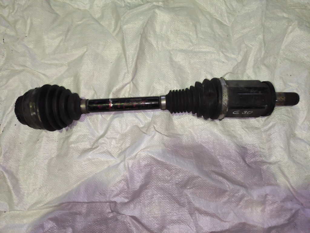 фото №1, Bmw x1 e84 привідний вал ліва перед 7591681 bmw оригінальний номер