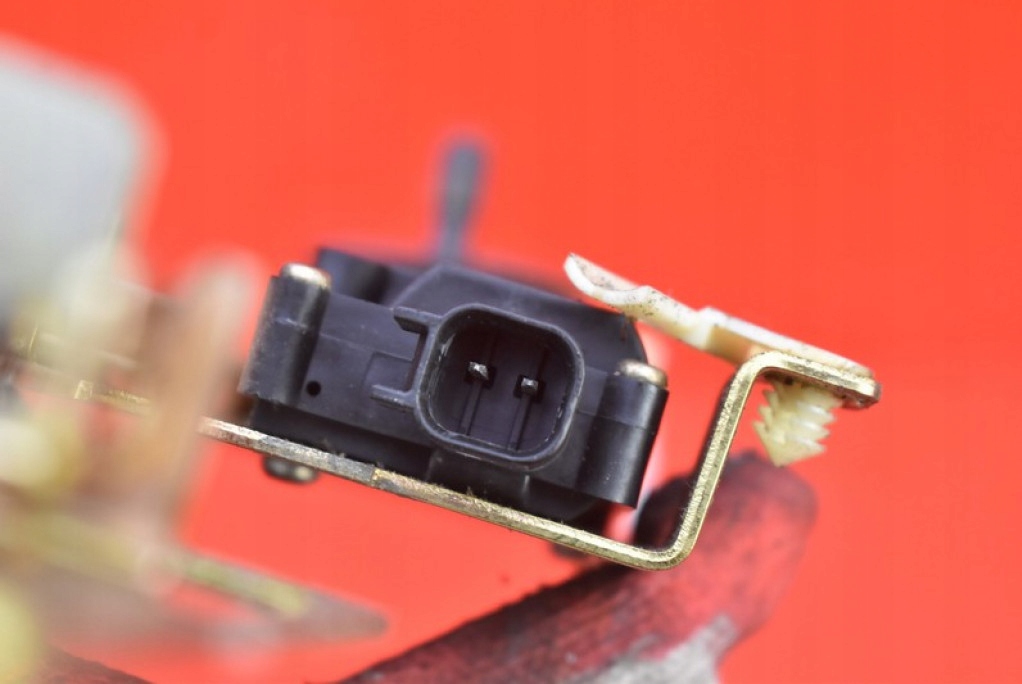 фото №8, Механизм защёлка крышки 989482 ford explorer 3 iii 02-06