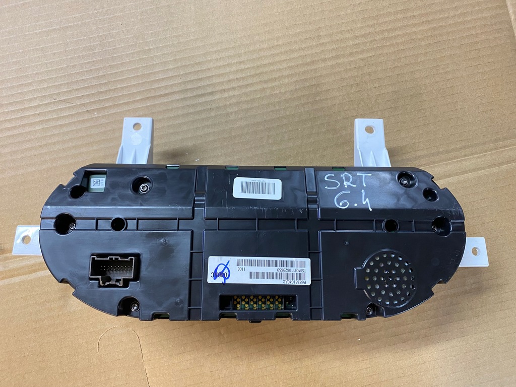 фото №12, Лічильник прилади dodge challenger srt 6.4