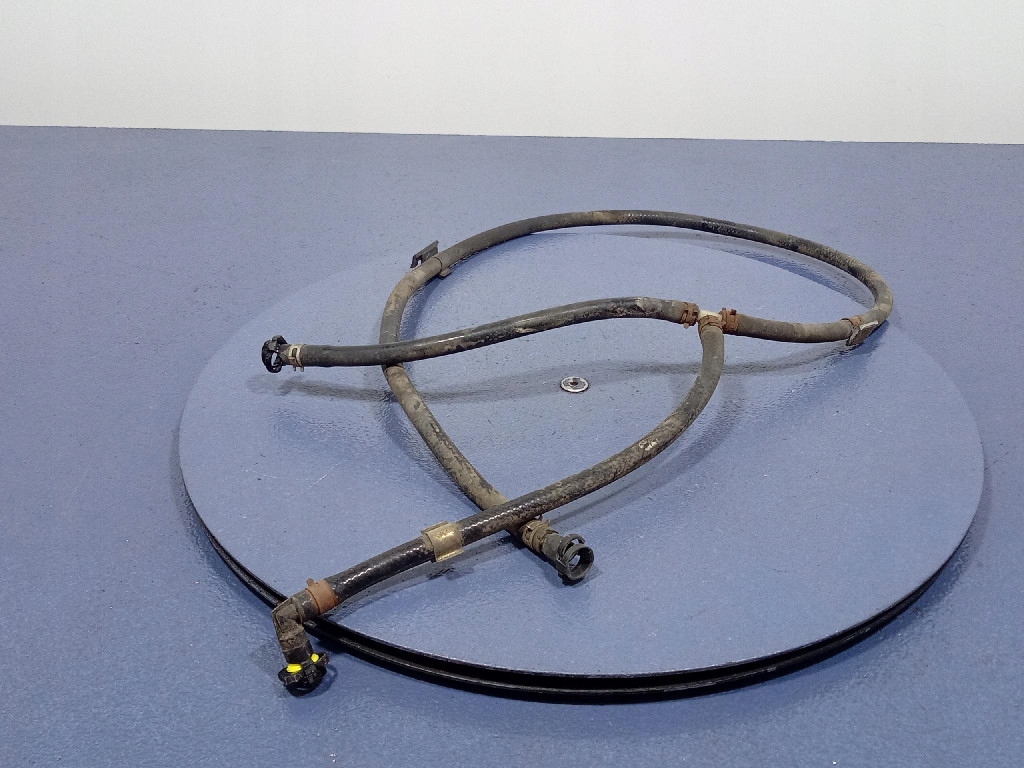 фото №1, Toyota avensis t25 wąż розпилювача фари