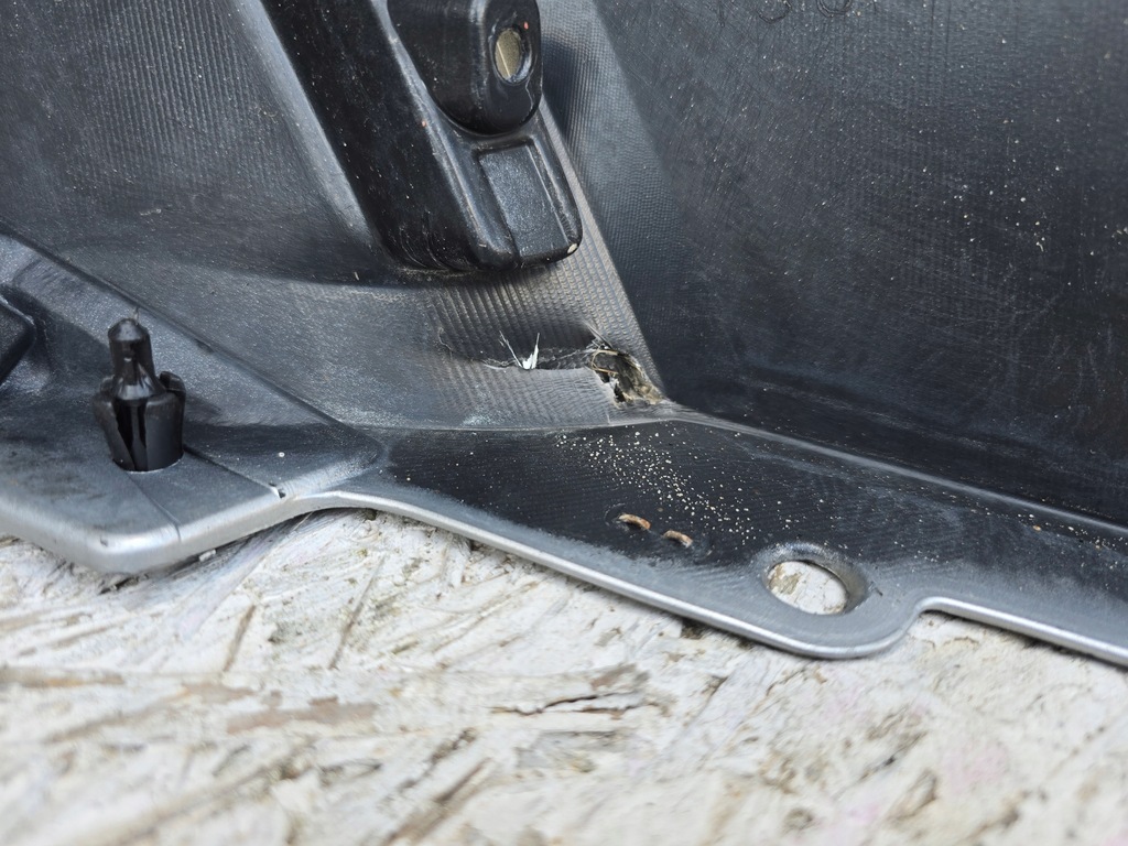 фото №8, Toyota corolla e21 xii 18- kombi бампер задняя задний 52159-02g80