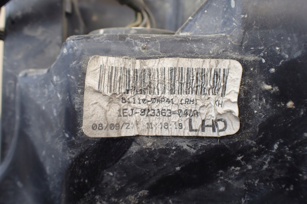 фото №14, Лампа правый перед 81110-0kp41 toyota hilux viii led lift