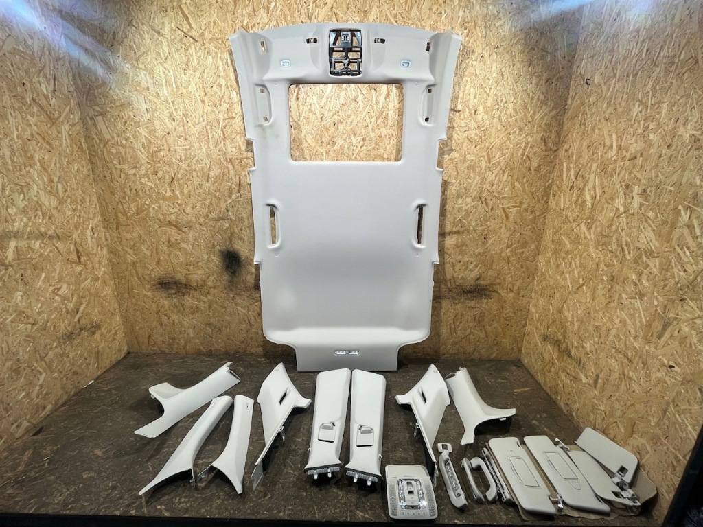 фото №1, Idealna kpl. потолок люк + стойки + лампа mercedes w167 gle suv