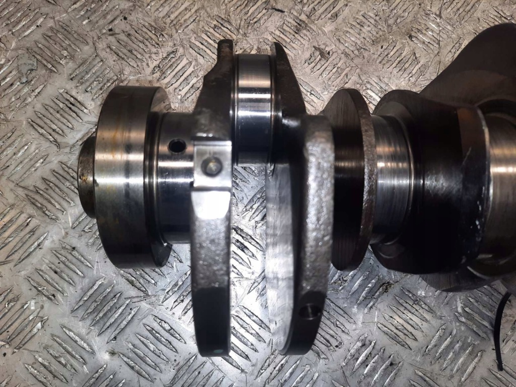 Jeep grand cherokee wk2 рестайлинг  wał коленчатый 3.6 vm44d Недорого