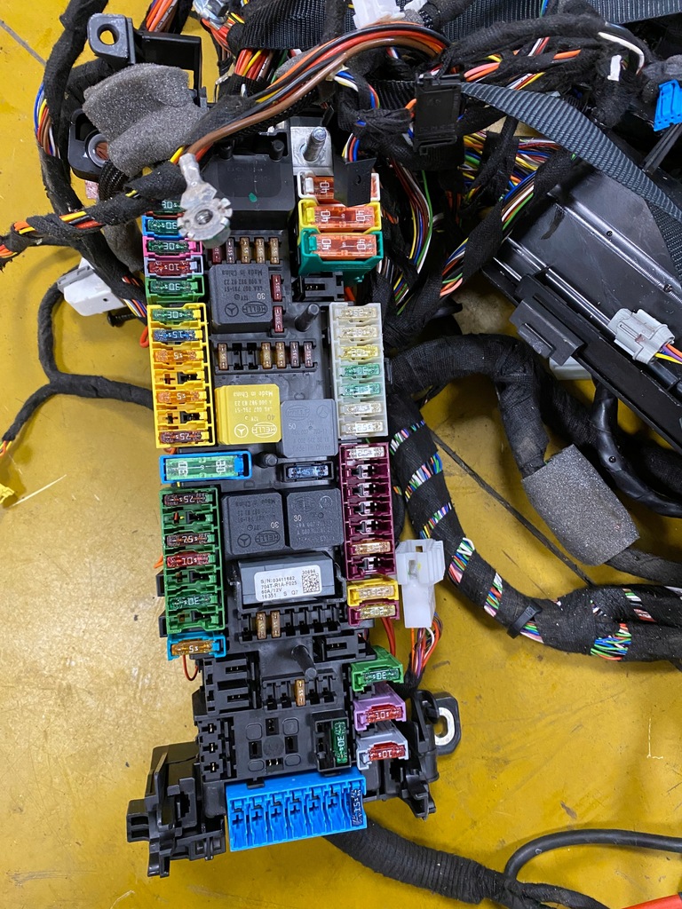 фото №11, Жгут электропроводка предохранители кабины infiniti q30