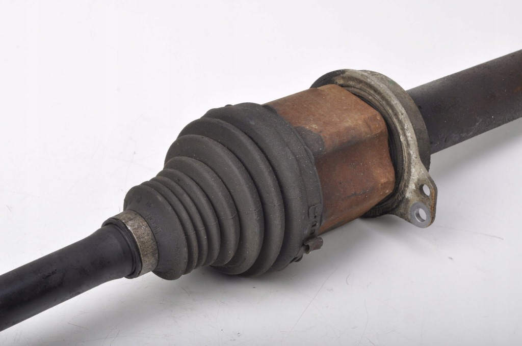 Volvo s60 2 v60 приводной вал правый  длинная 2.0 d2 механическая коробка передач в Украине