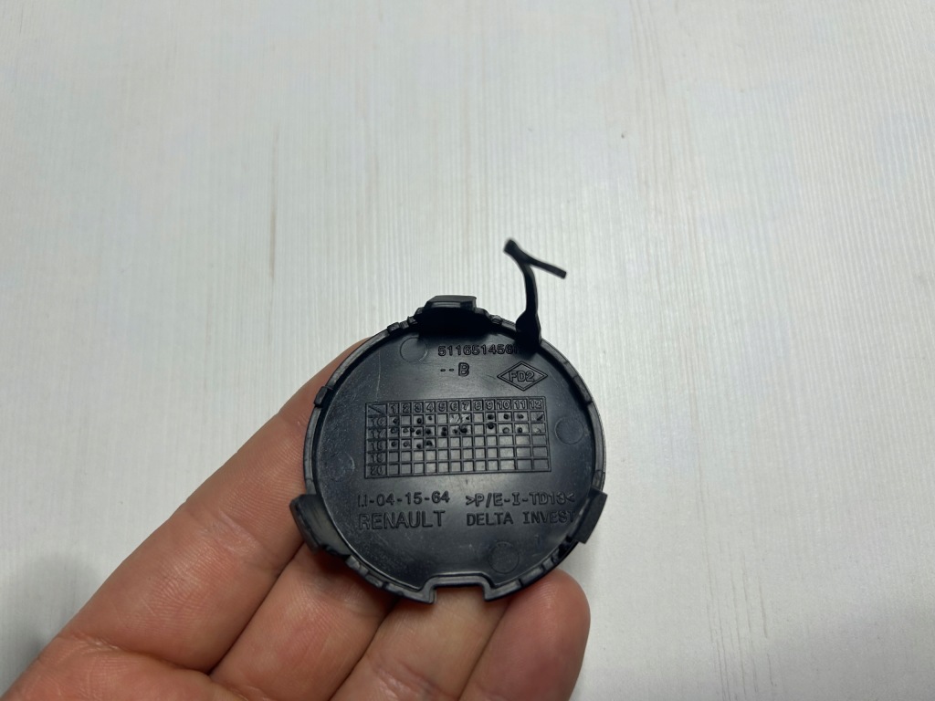 фото №9, Dacia sandero ii lift 2016-2020 заглушка фаркоп задняя оригинал