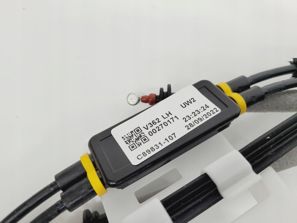 фото №3, Кронштейн ручка дверь левая ford transit custom