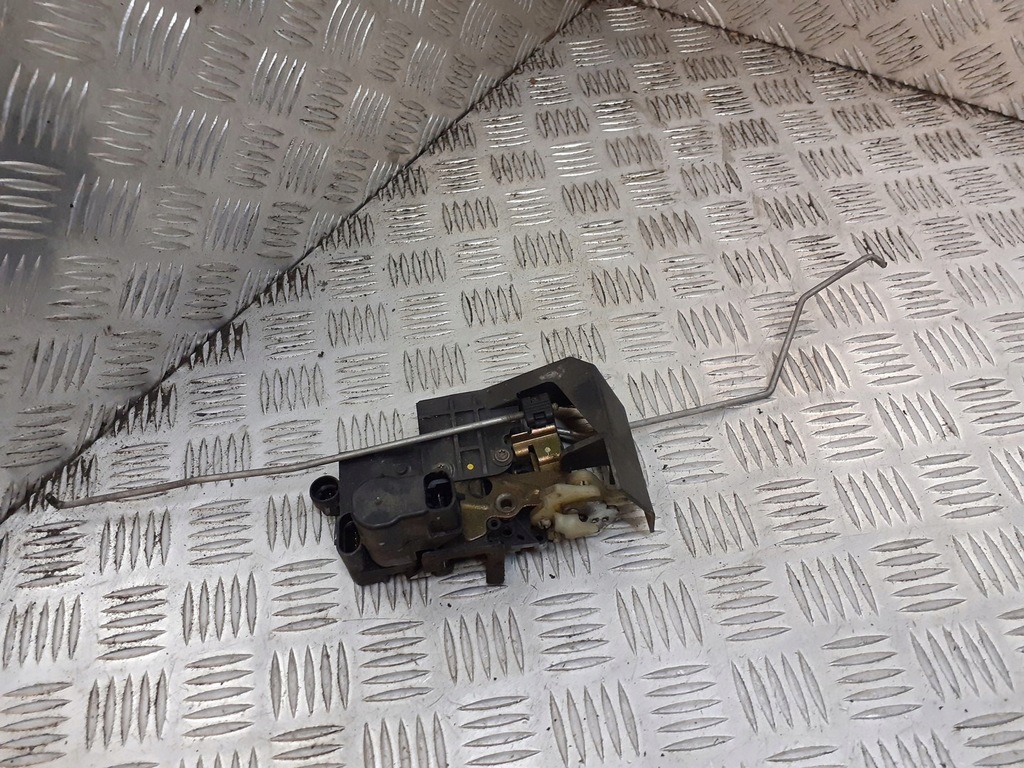 фото №1, Замок двері лівий перед alfa romeo 156 9pin