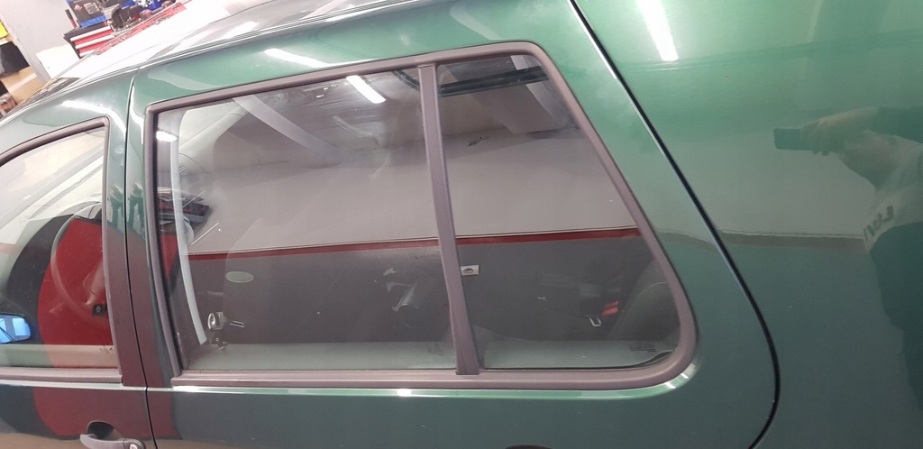 фото №1, Vw golf iv стекло дверь задняя треугольник хэтчбек 1997-2003