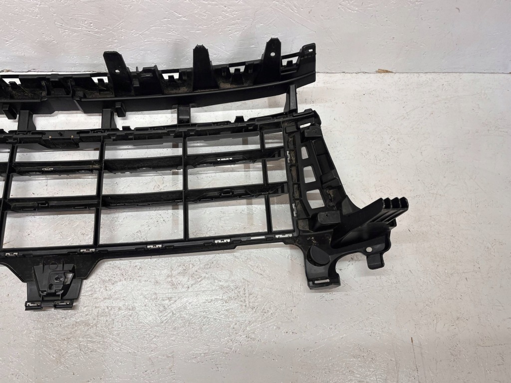 Купити Porsche cayenne s 3 рестайлінг  9y0 2023- решітка бампер перед 9y0807683as оригінал