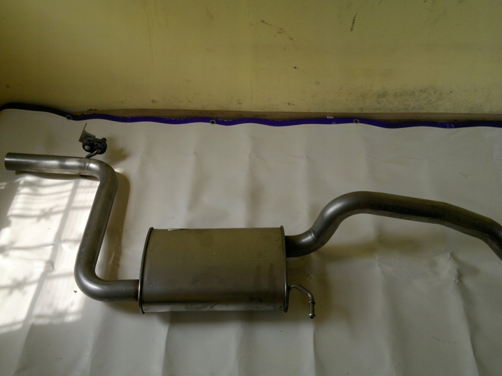 фото №1, Vw passat b8 fl sedan гасник труба 3g0253181bt