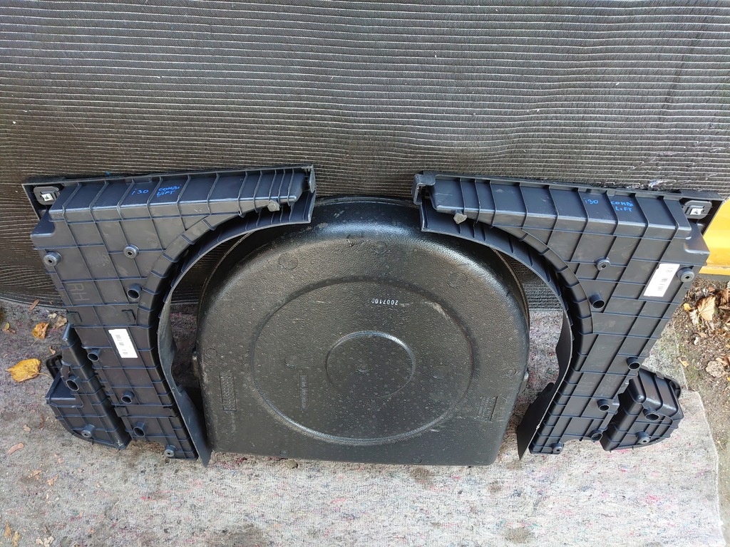 фото №7, Hyundai i30 i kombi пол лоток бардачок багажника вкладыш пенопласт