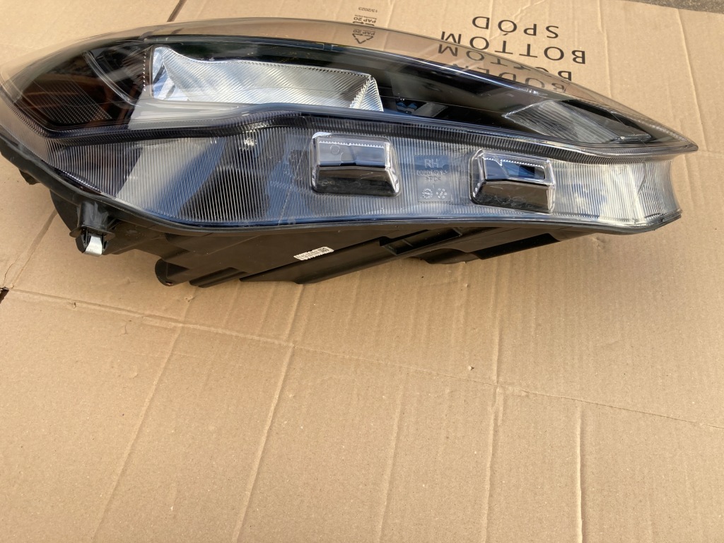 Ford focus mk4 led фара перед передня правий euro Оригінал