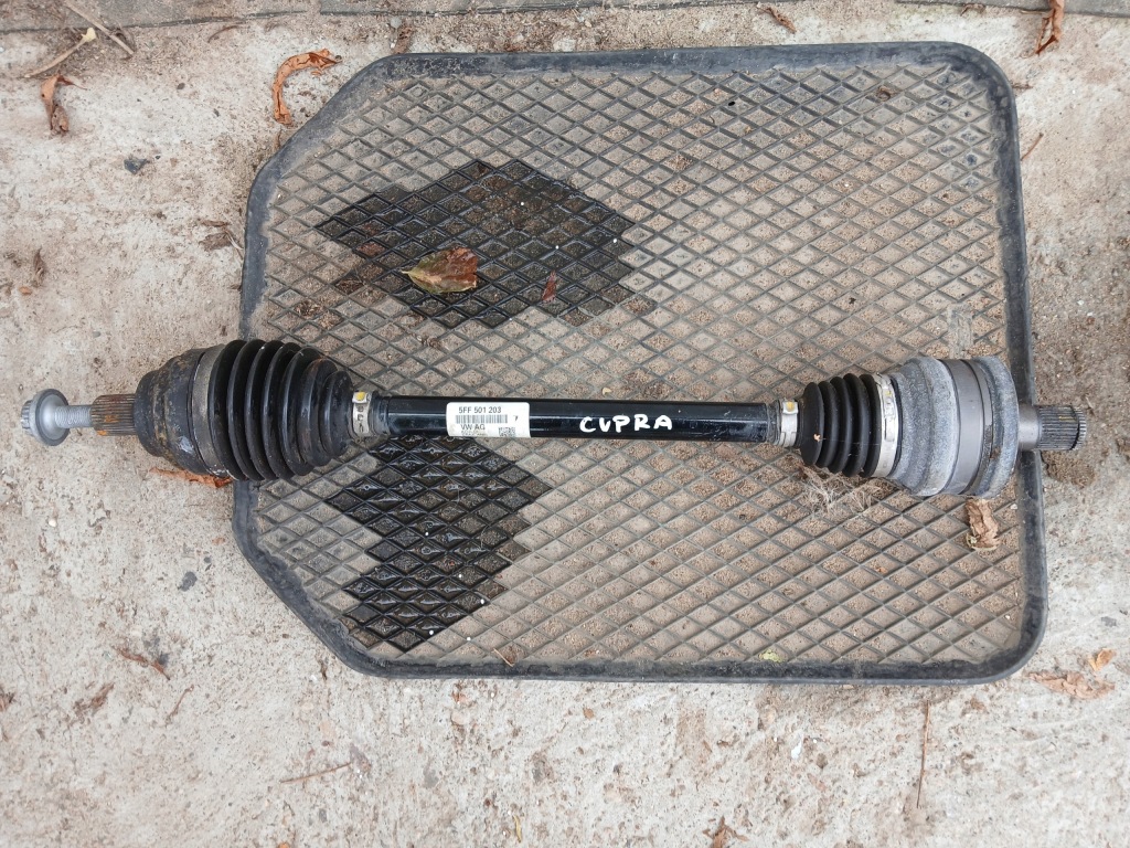 Купить Приводной вал правая перед cupra formentor 5ff501203