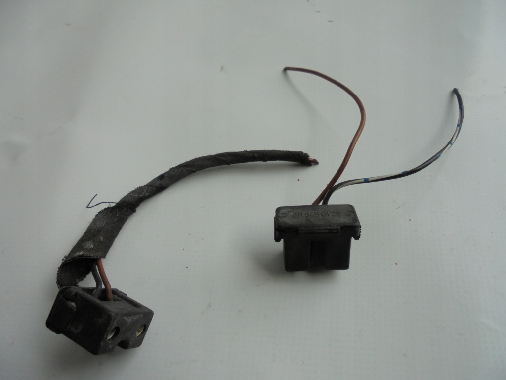 фото №1, Колодка штекер цоколь шланг поворотник w202