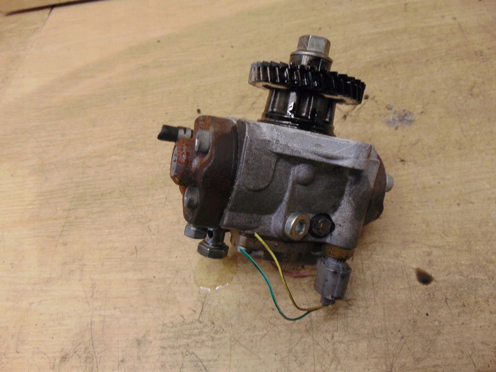 фото №6, Насос упорскування subaru legacy outback 2.0d