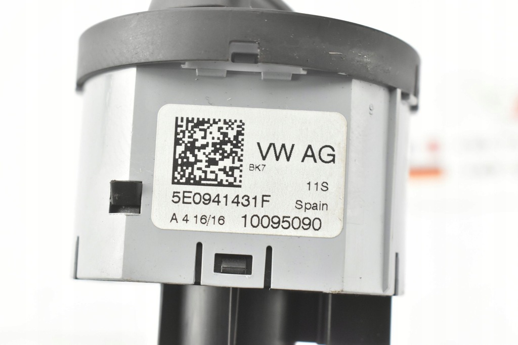 фото №14, Панель перемикач світла skoda octavia 5e iii 13-