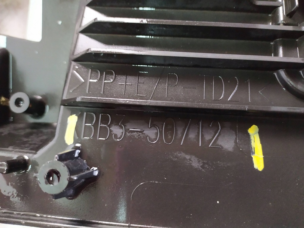 фото №14, Mazda cx3 cx-3 кронштейн pod решітка радіатора pas kbb3-50712