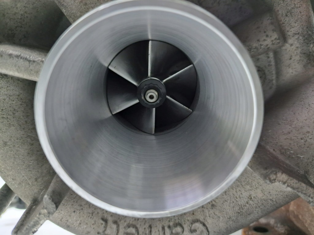 Турбонагнітач biturbo nissan nv400 2.3 dci 144118020r 144104619r euro 6 Зі Шроту