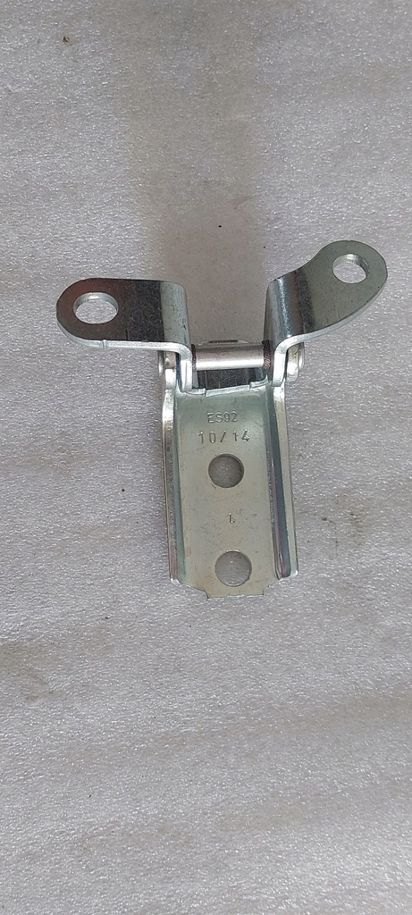 фото №1, Citroen c1 петля дверь 9035s9