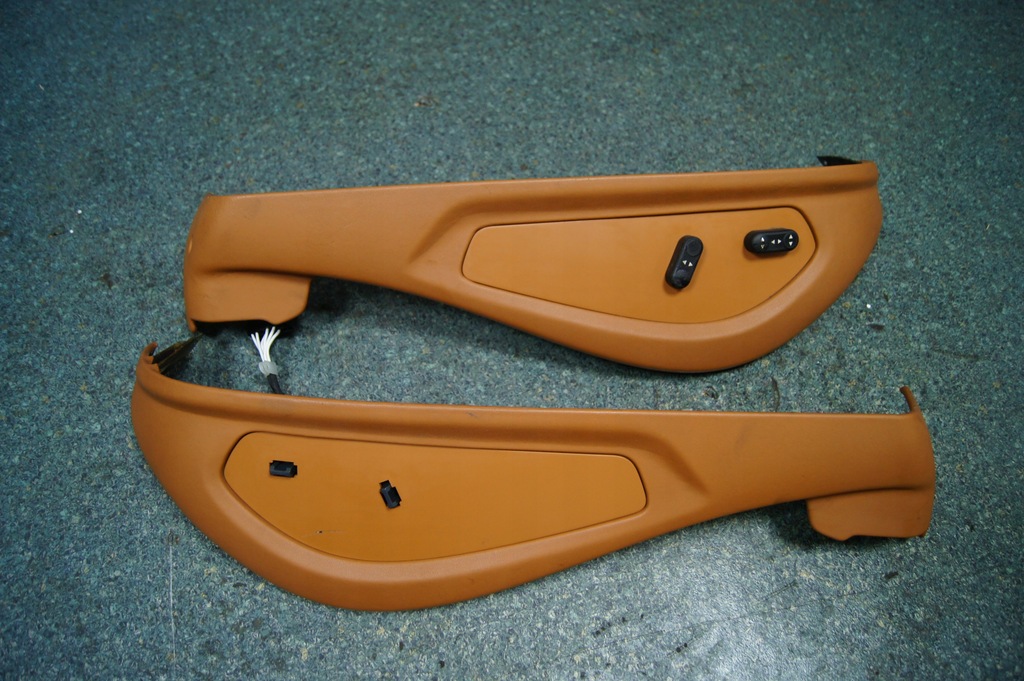 фото №8, Сиденья кожа ferrari california f149 4.3 b 12r