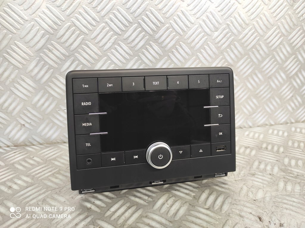 фото №1, Радио дисплей usb bluetooth 281152360r renault clio v 5