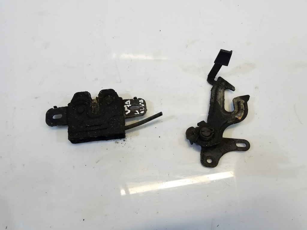 фото №1, Замок засувка капот volvo v70 iii