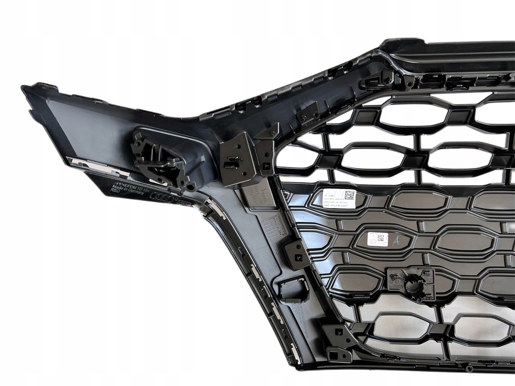 фото №13, Audi rs3 8y решётка радиатора решётка радиатора бампера перед 8y0853651