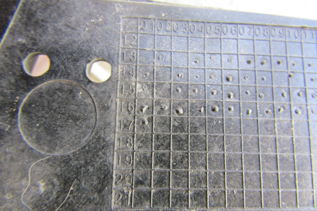 фото №10, Направляющая лампы левый перед porsche macan 95b807889c 14-18