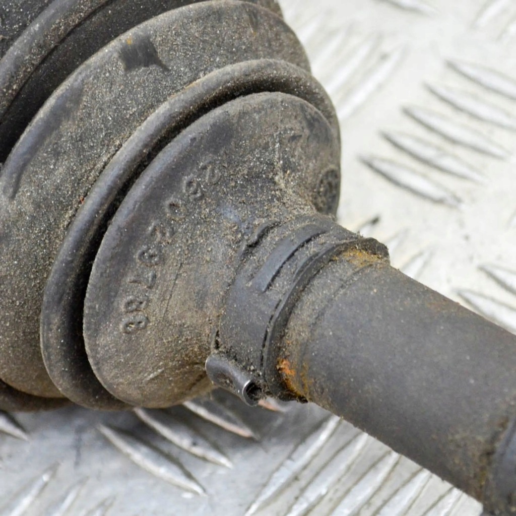 фото №6, Cadillac sts seville 1993 правая сторона приводной вал передняя