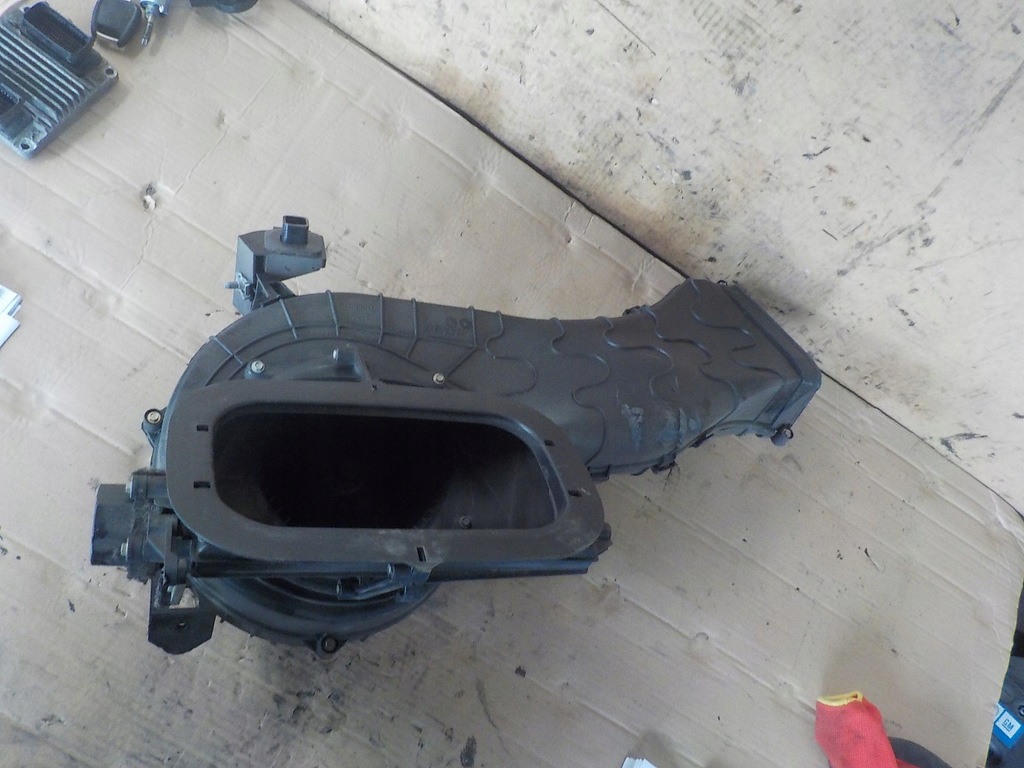 фото №4, Lancia phedra 2.0d вентилятор обдув салону