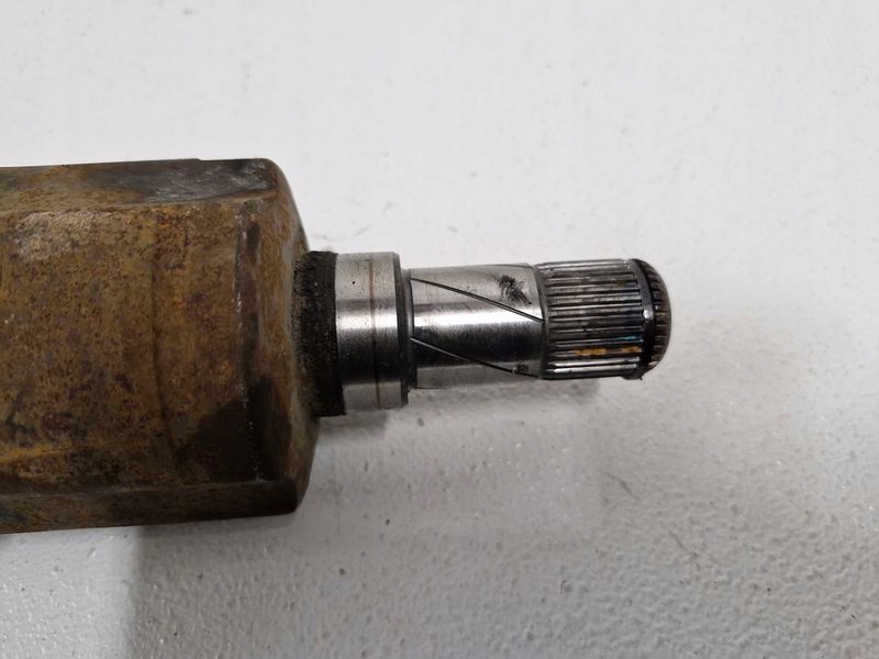 фото №6, Chevrolet hhr 2.4 b приводной вал левая перед короткий механическая коробка передач