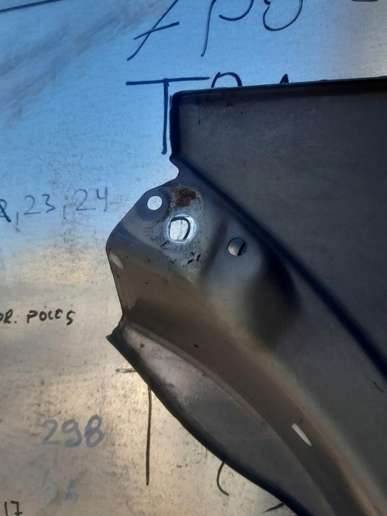 фото №10, Крила правий перед lrc907 discovery iii