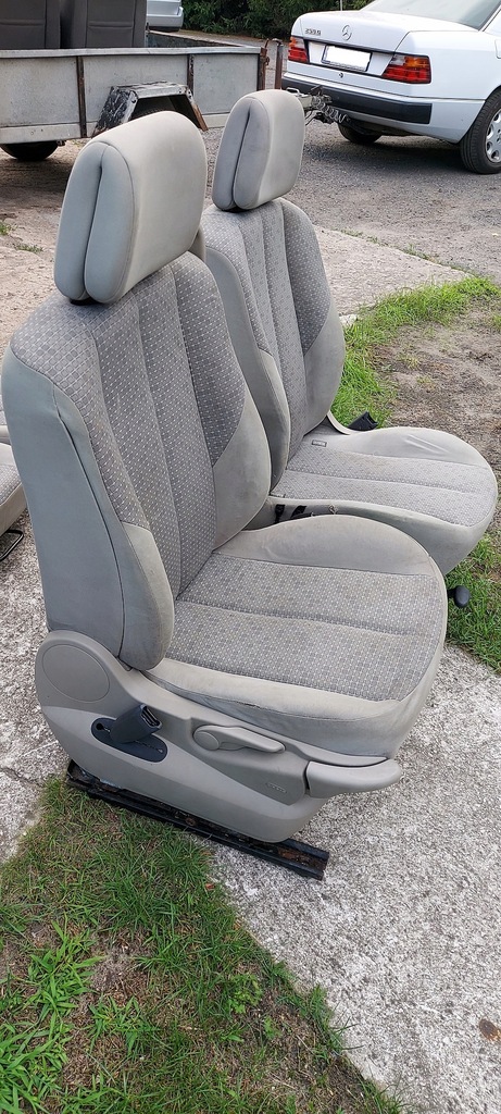 фото №3, Сиденья renault scenic ii lift 07' -anglik-