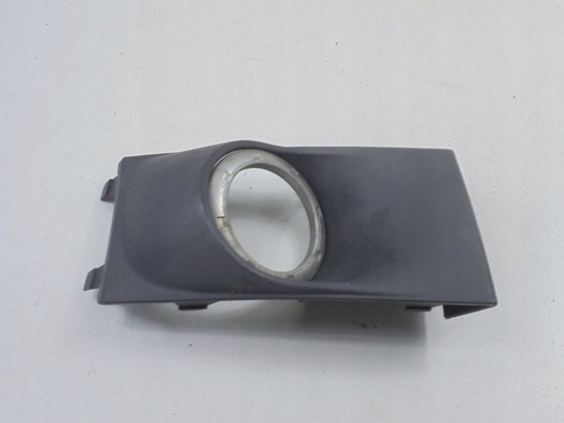 Focus америка 2 решётка заглушка бампера перед левая Киев